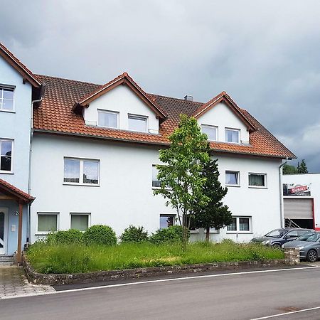Отель Monteurzimmer Obersulm Экстерьер фото