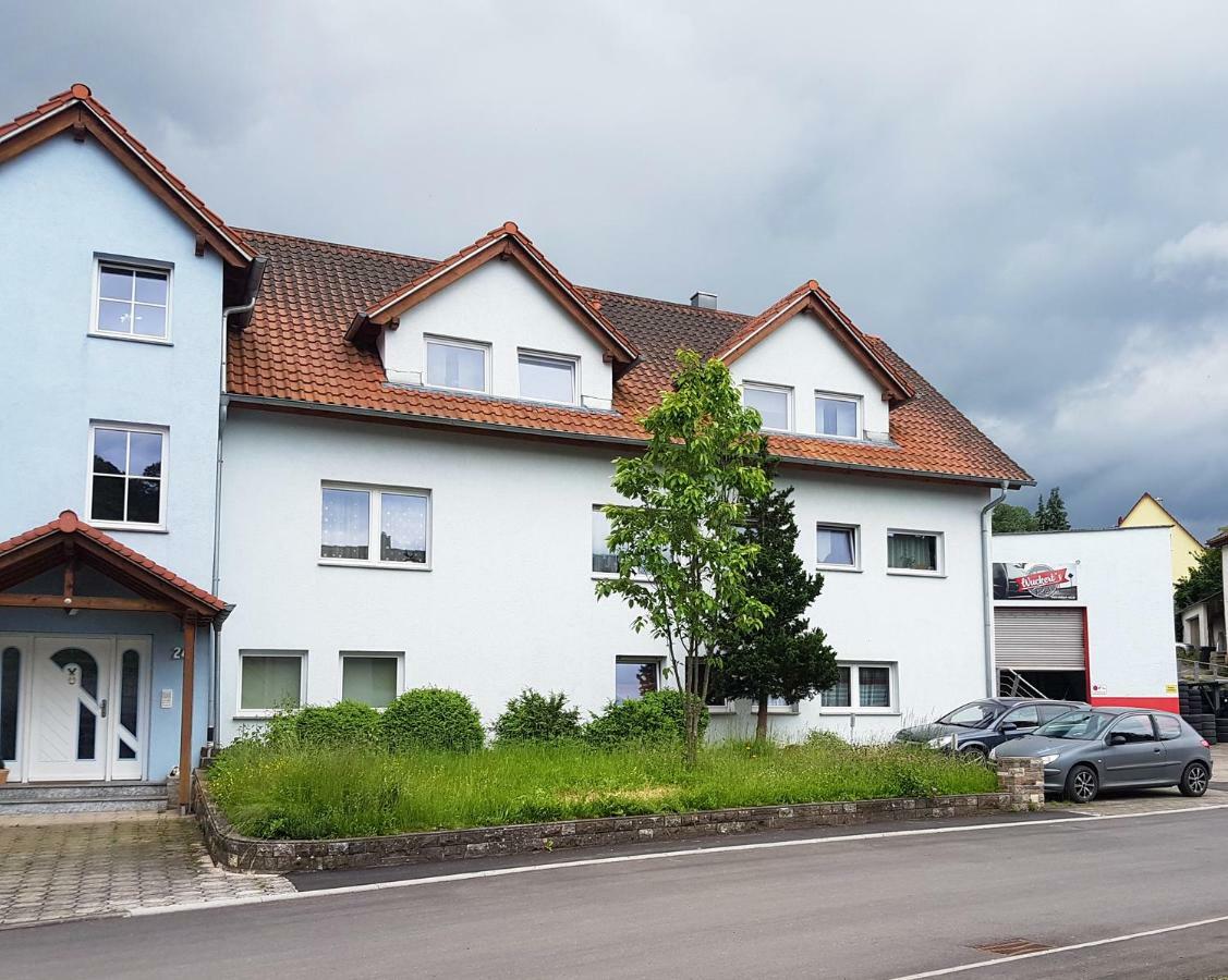 Отель Monteurzimmer Obersulm Экстерьер фото